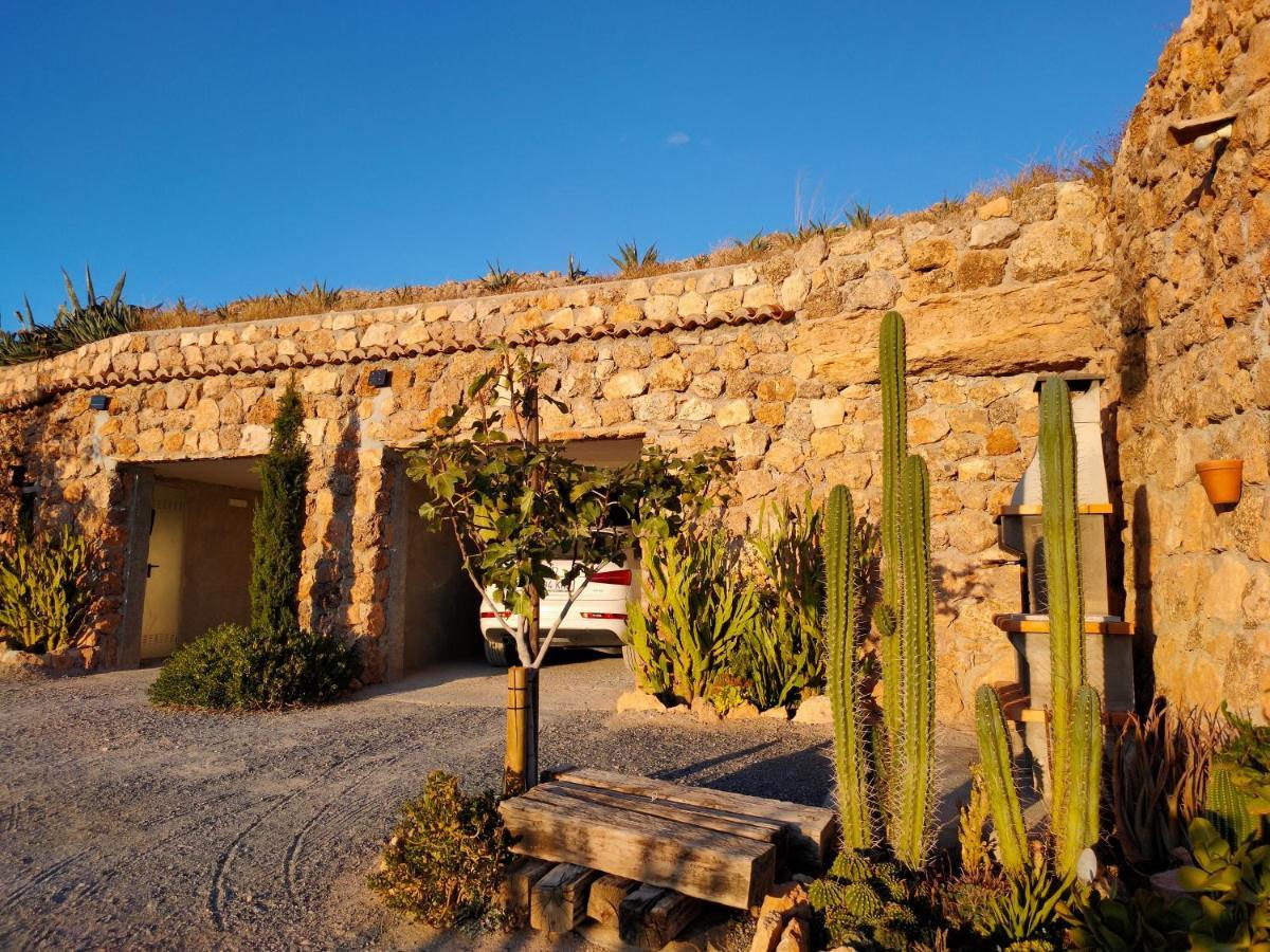 Cuevas El Torriblanco Guest House Gorafe Exterior foto