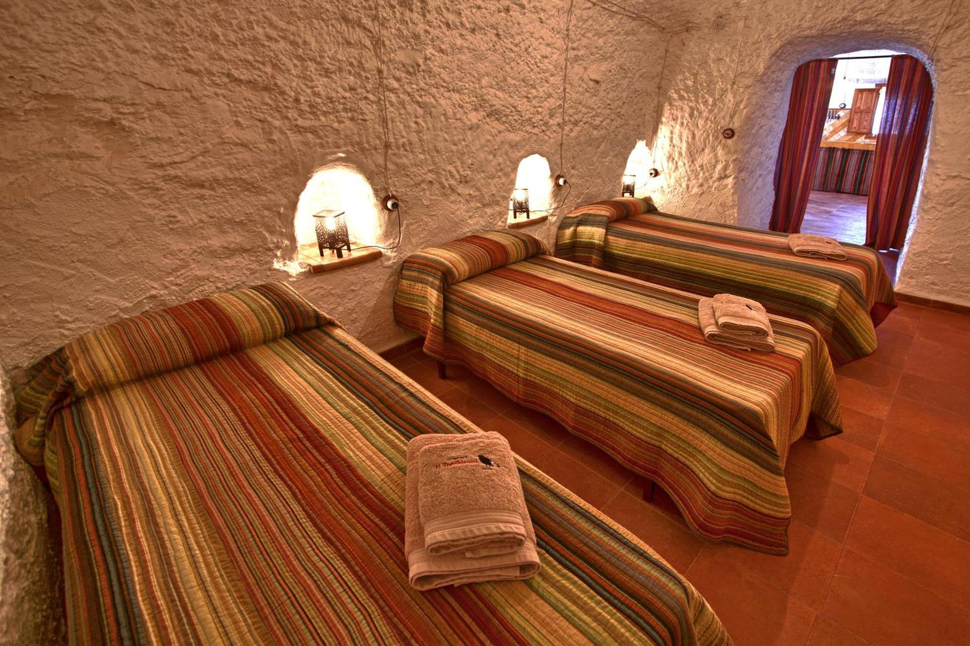 Cuevas El Torriblanco Guest House Gorafe Exterior foto
