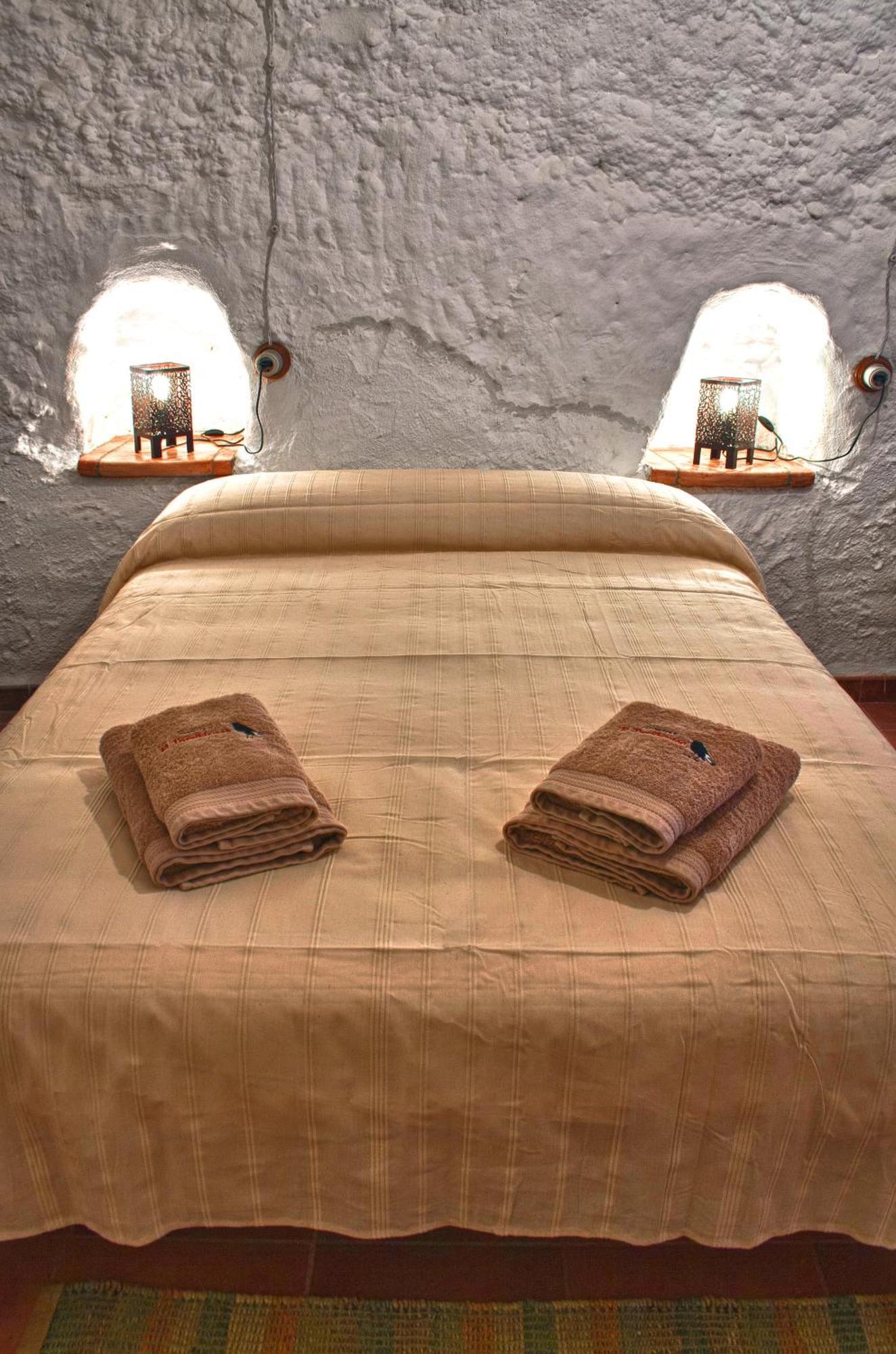 Cuevas El Torriblanco Guest House Gorafe Exterior foto