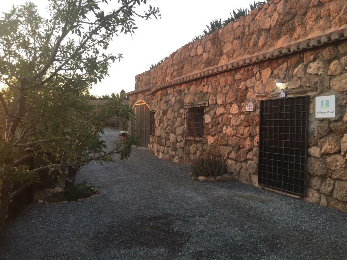Cuevas El Torriblanco Guest House Gorafe Exterior foto